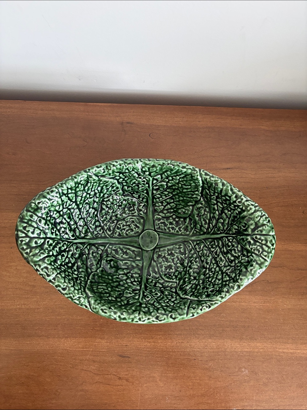 Ceramic Cabbage Leaf Serving Bowl